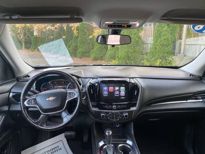 2018 Chevrolet Traverse LT Cloth