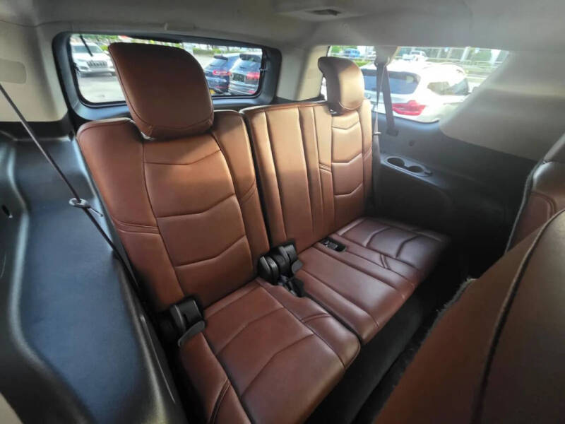 2017 Cadillac Escalade ESV Premium Luxury