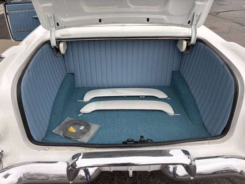 1955 Pontiac Chieftain