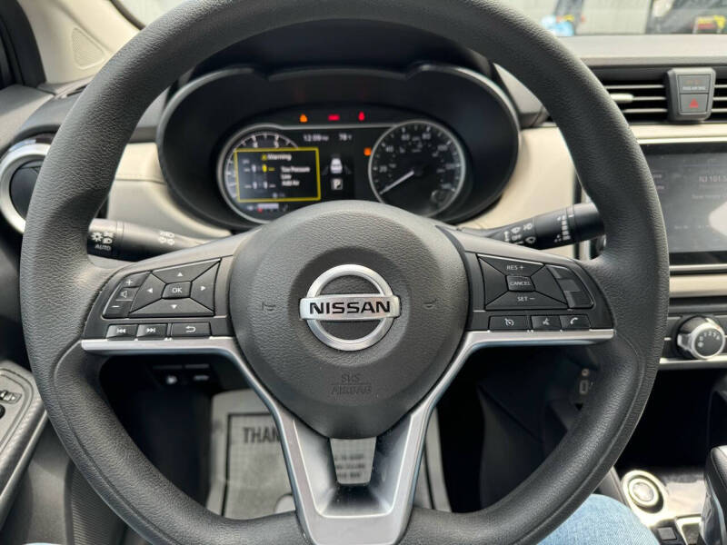 2021 Nissan Versa SV