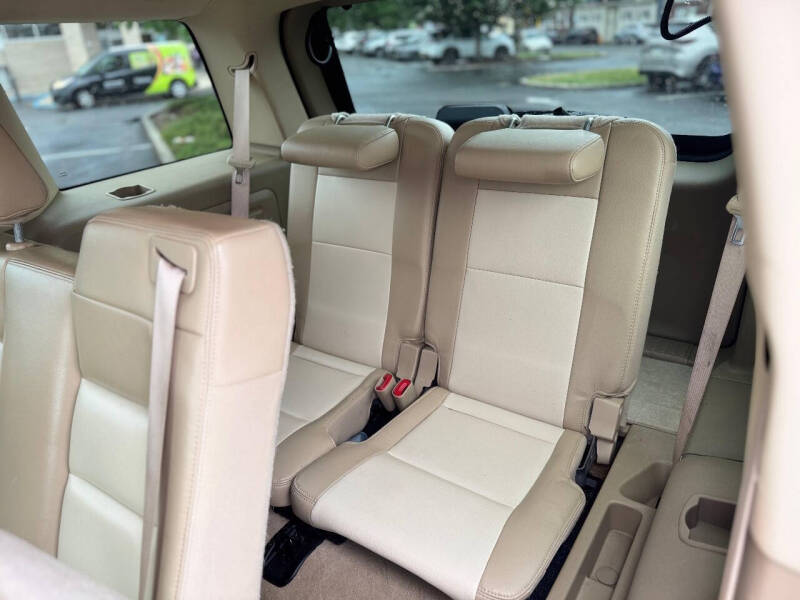 2010 Ford Explorer Eddie Bauer