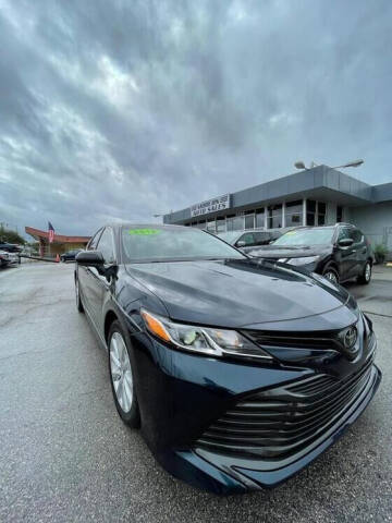 2019 Toyota Camry for sale at Modern Auto Sales in Hollywood FL