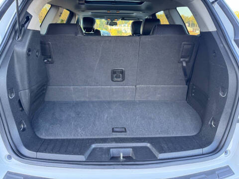 2017 Chevrolet Traverse LT