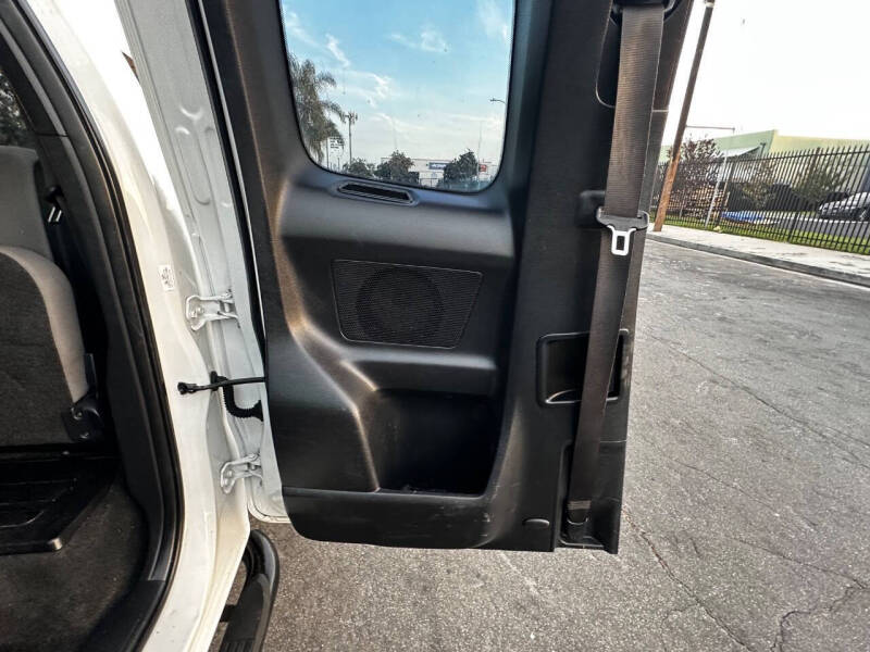 2017 Toyota Tacoma SR