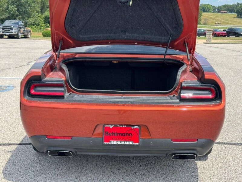2022 Dodge Challenger