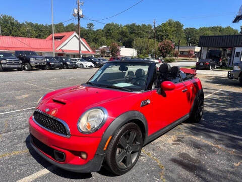 2013 MINI Convertible for sale at Car Online in Roswell GA