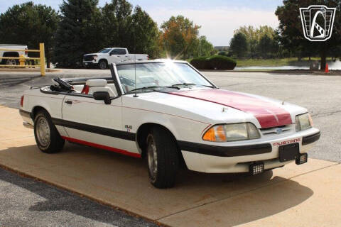 1990 Ford Mustang
