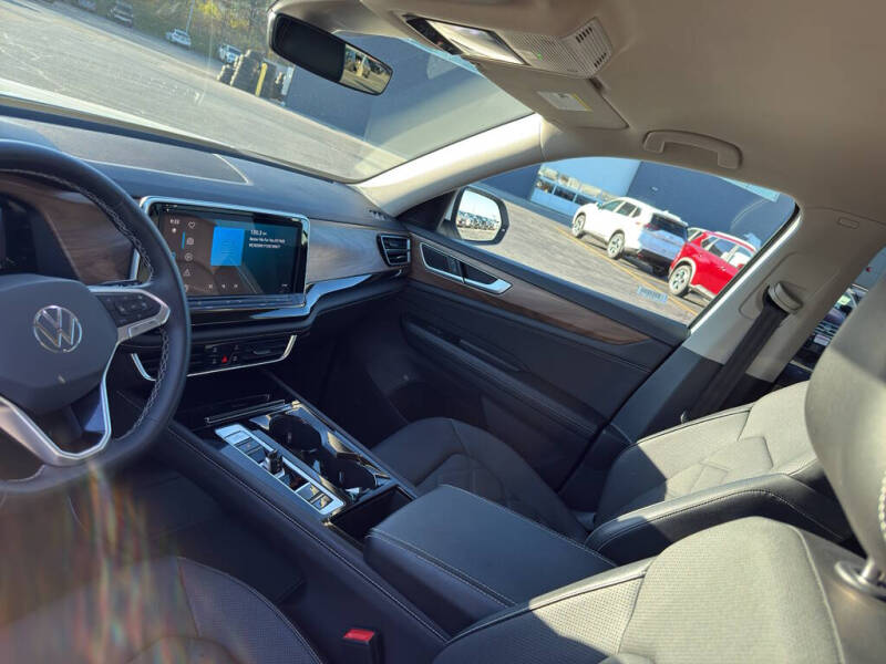 2024 Volkswagen Atlas SE 4Motion