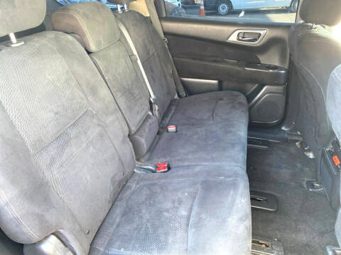 2013 Nissan Pathfinder S