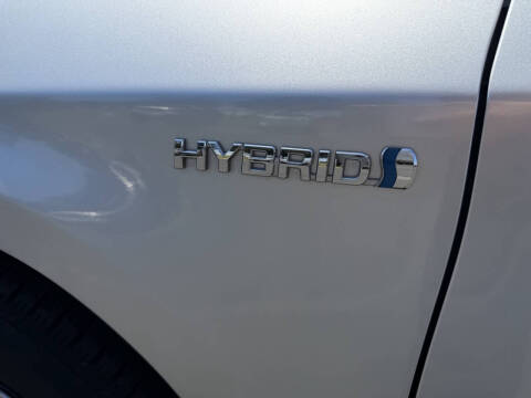 2013 Toyota Prius Three