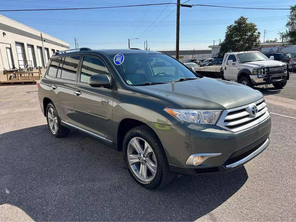 2013 Toyota Highlander for sale at Car Shine Auto Sales in Denver, CO