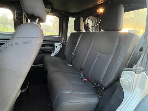 2015 Jeep Wrangler Unlimited Sport