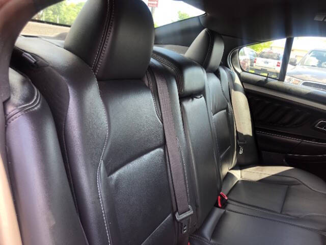 2013 Ford Taurus SEL