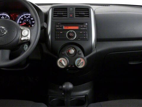 2013 Nissan Versa 1.6 SV