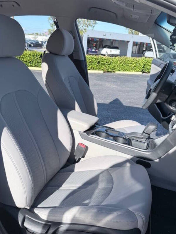 2018 Hyundai Sonata SE