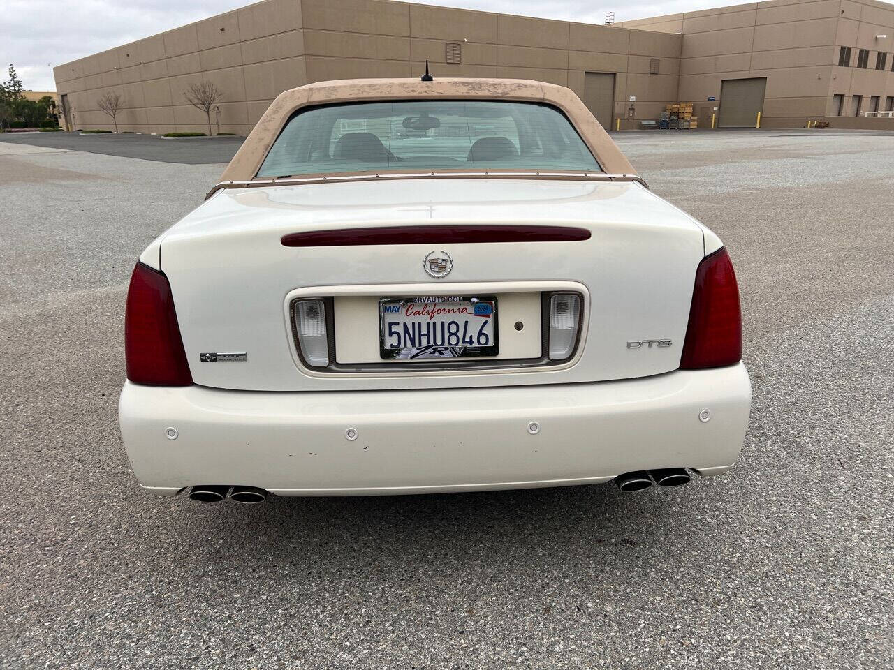 2005 Cadillac DeVille for sale at ZRV AUTO INC in Brea, CA