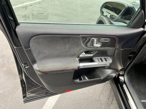 2020 Mercedes-Benz GLB GLB 250 4MATIC