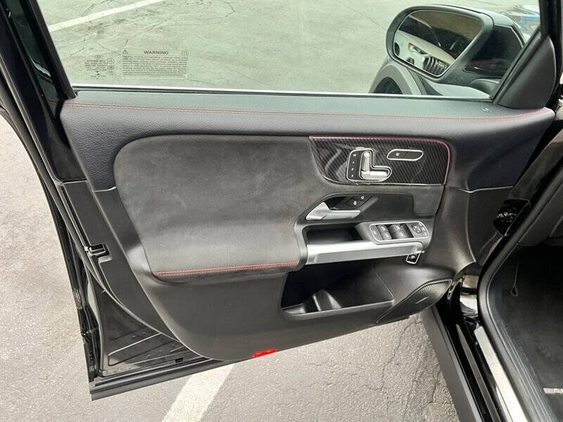 2020 Mercedes-Benz GLB GLB 250 4MATIC