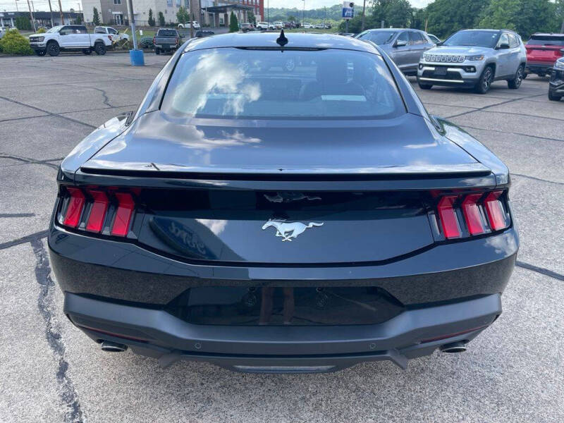 2025 Ford Mustang EcoBoost Premium