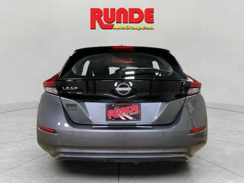 2023 Nissan LEAF S