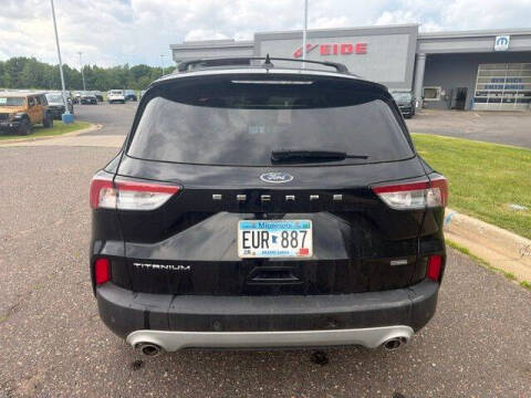 2020 Ford Escape Hybrid Titanium