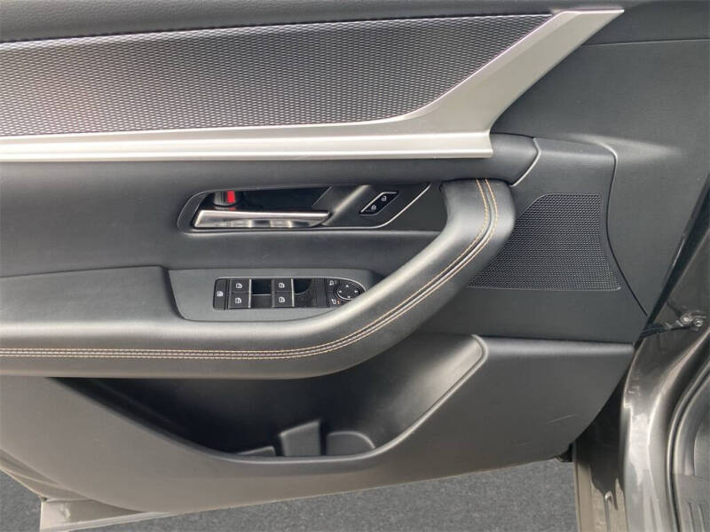 2024 Mazda CX-90 Plug-in Hybrid Premium