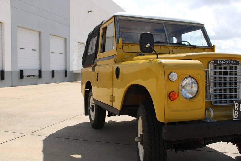1979 Land Rover Santana