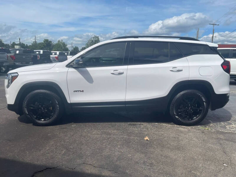 2024 GMC Terrain AT4