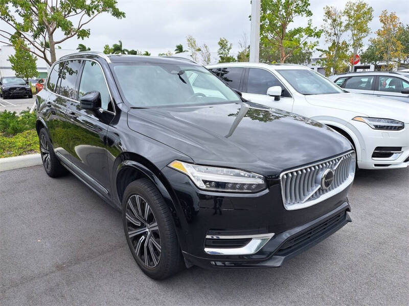 2024 Volvo XC90 B5 Plus Bright Theme