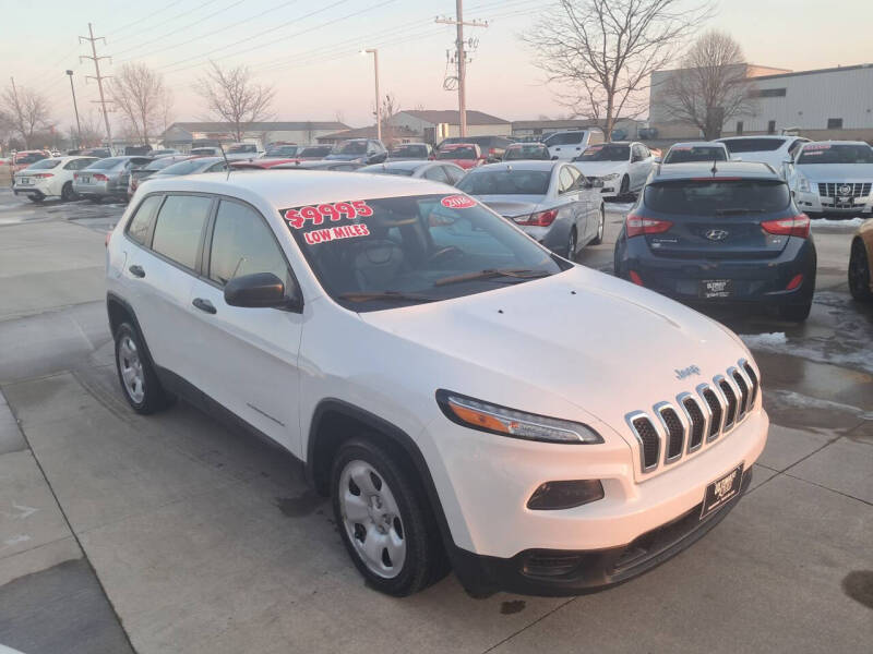 2016 Jeep Cherokee Sport