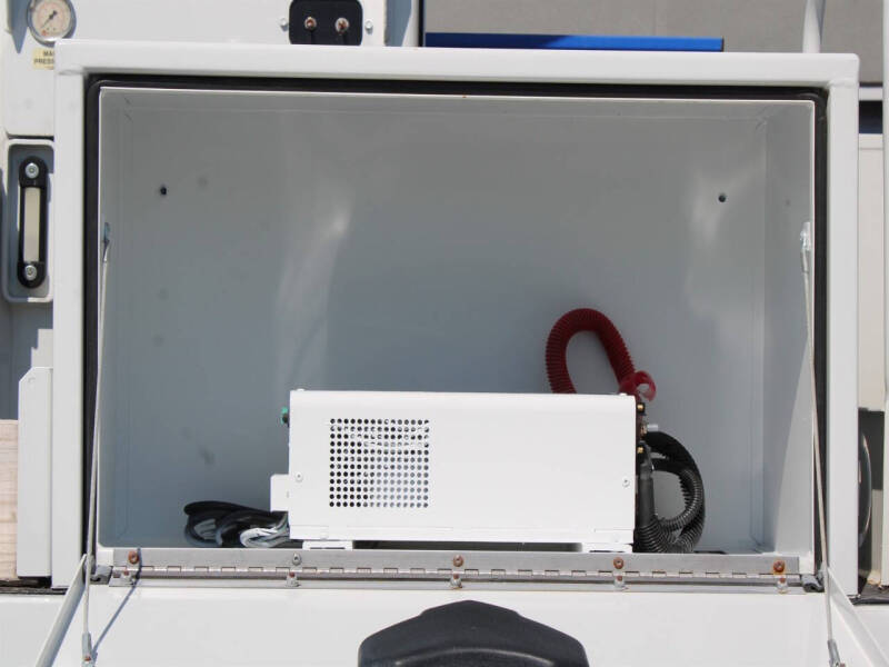 2019 Freightliner M2 106