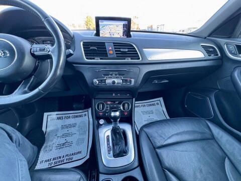 2018 Audi Q3 2.0T quattro Premium Plus