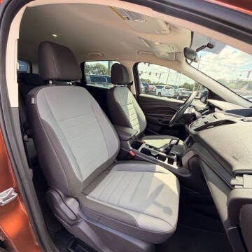 2017 Ford Escape S