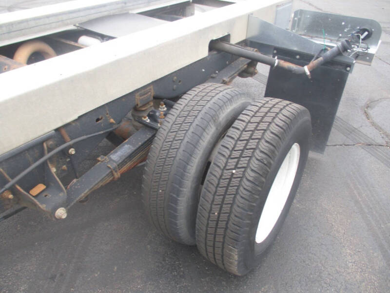 2011 Ford E-Series E-450 SD