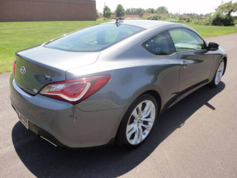 2014 Hyundai Genesis Coupe 3.8 R-Spec