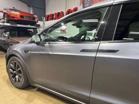 2022 Tesla Model X Plaid