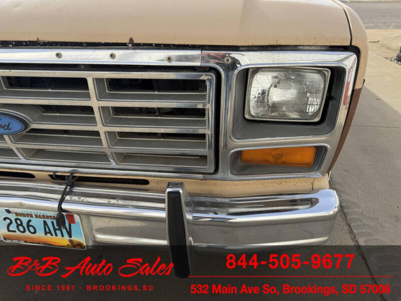 1985 Ford F-150 XLT Lariat