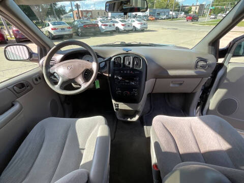 2003 Dodge Caravan SE