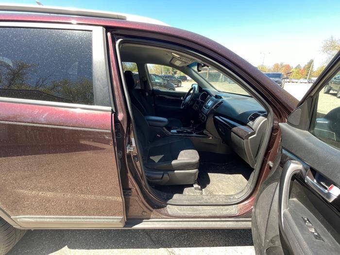 2014 Kia Sorento LX
