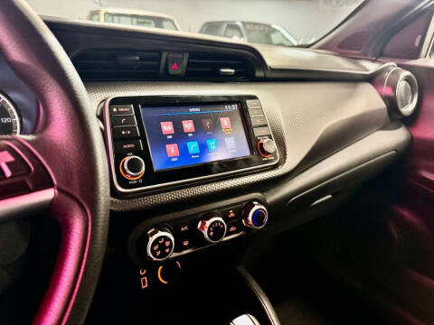 2020 Nissan Kicks S