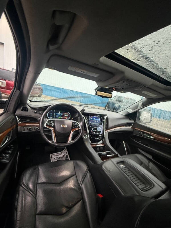 2020 Cadillac Escalade ESV Luxury