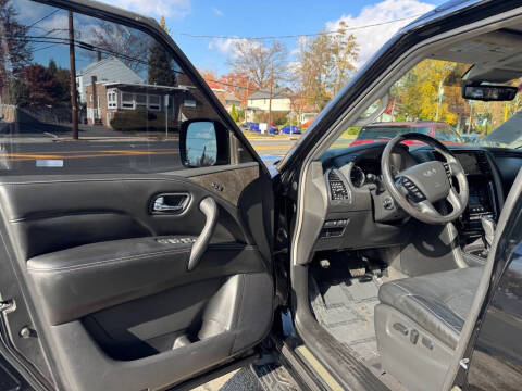 2021 Infiniti QX80 Luxe
