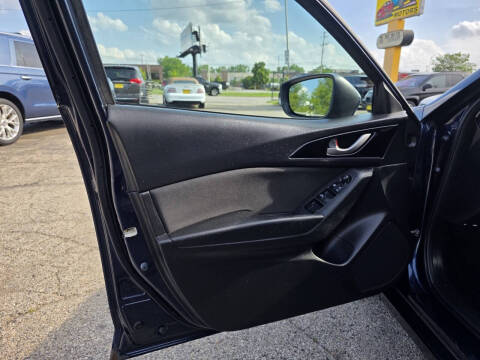2015 Mazda MAZDA3 i Touring