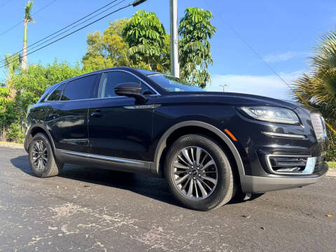 2019 Lincoln Nautilus Select