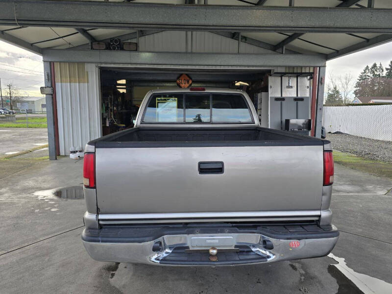 1998 Chevrolet S-10 LS