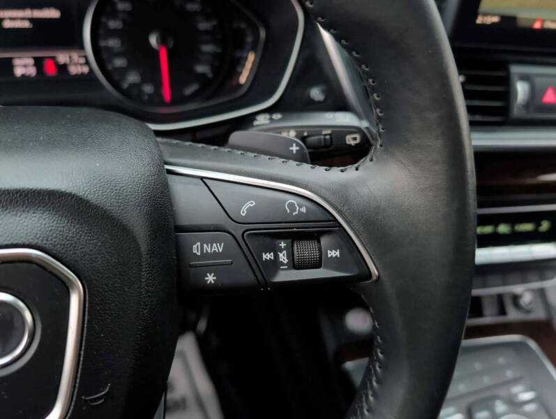 2019 Audi Q5 quattro Premium 45 TFSI