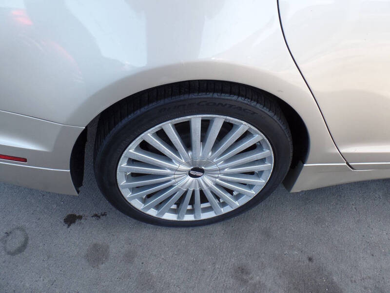 2017 Lincoln MKZ Reserve