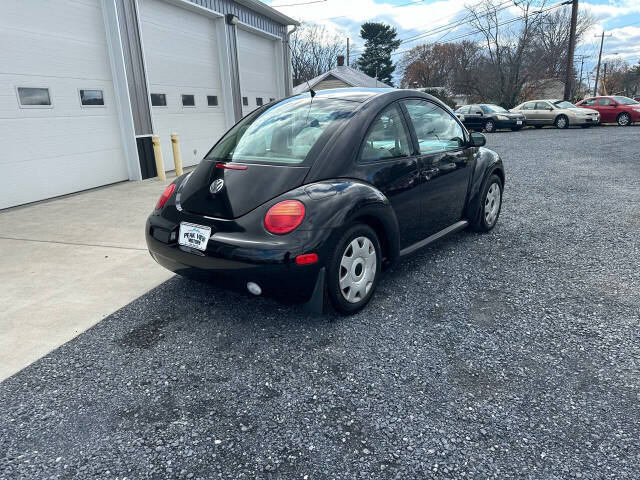 2001 Volkswagen New Beetle for sale at PEAK VIEW MOTORS in Mount Crawford, VA