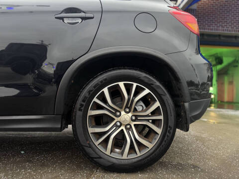 2018 Mitsubishi Outlander Sport ES