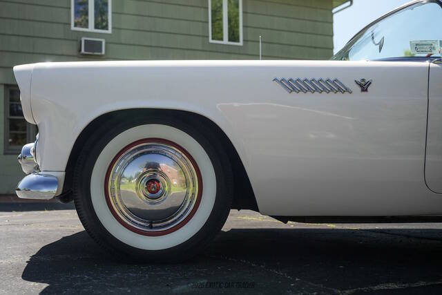 1955 Ford Thunderbird
